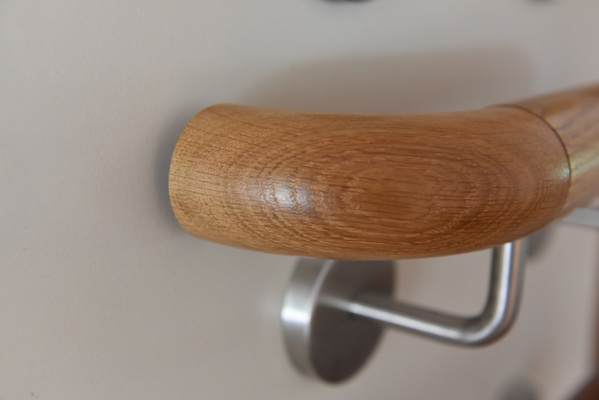 Endbocht 90° - Lariks - diverse diameters, voor ronde houten leuning