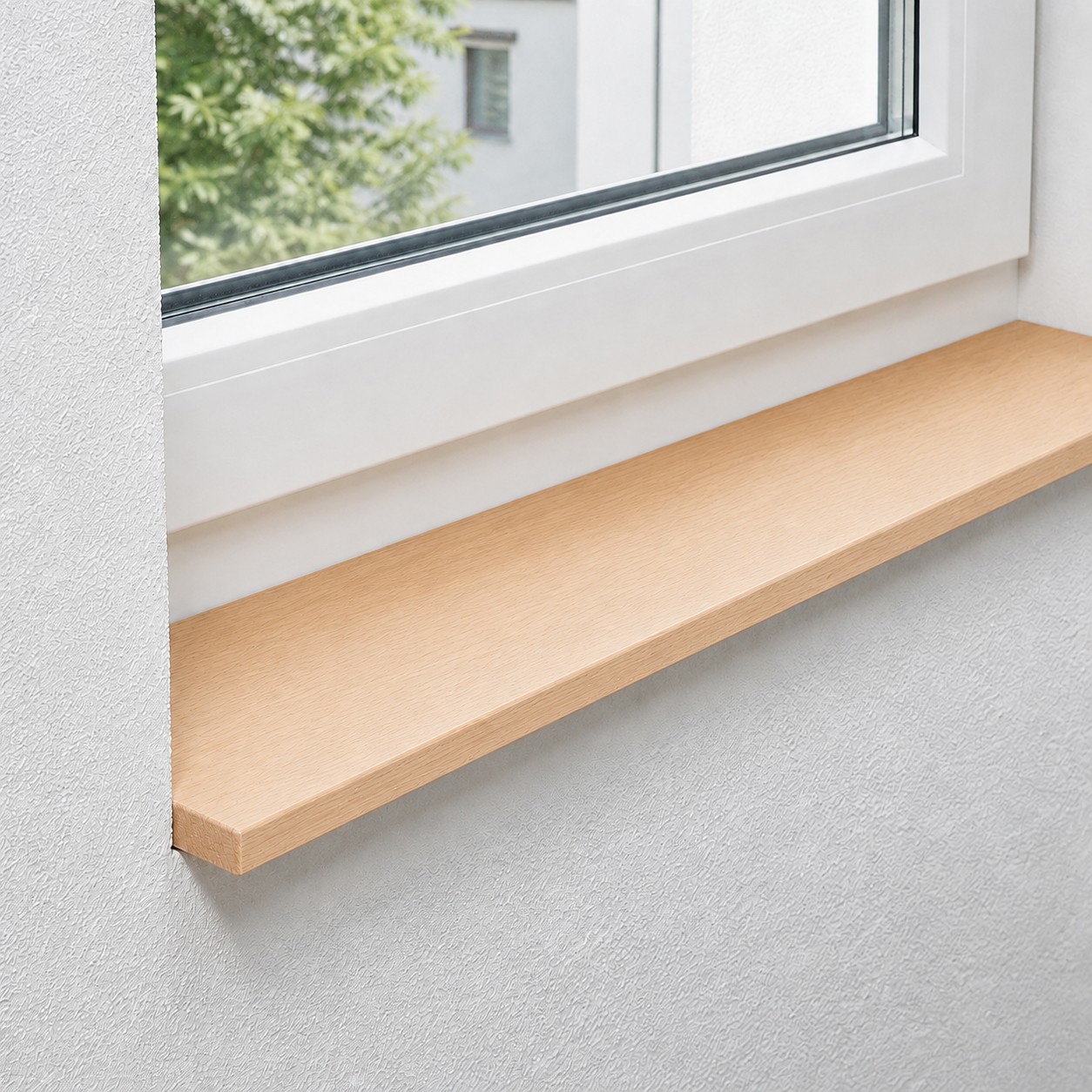Vensterbank van massief, gestoomd beukenhout met doorlopende lamellen